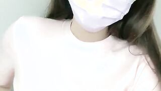 极品学生妹！白虎美少女！【糖炒栗子】简直馋死人了！~馒头逼，刚被男友开苞没多久~挺漂亮啊
