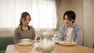 ROYD-153 Una intensa aventura de corta duración con una mujer casada culona que satisface los deseos del otro entre las tareas del hogar. Kanna Misaki