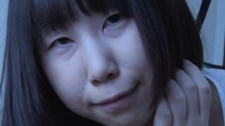 DAYD-005 無口な色白巨乳の美少女の秘密 岸本舞