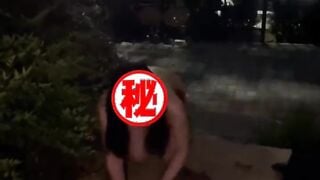 爆火推特19岁娇小苗条骚妹妹【苏苏】母狗式私拍~大白天各种路人前露出紫薇啪啪胆量惊人