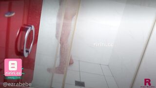Xinxin/ezrabebe [DMX-0026] バスルームでセックス - 写真を撮っていると突然巨大な棒が穴を貫通しました