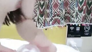 看一眼就爱上了，【大学校花女神下海 想要爸爸抱抱】初恋的感觉，在校园里绝对百分百的回头率