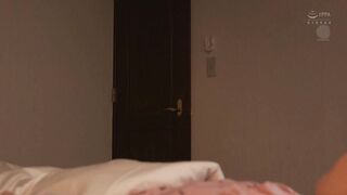 JUY-682 夫婦げんかで家出してきた妊活中の義姉さんにこっそり中出しした僕 岸上莉子