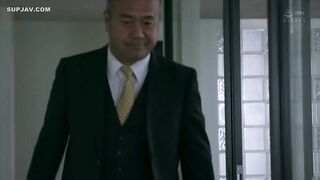 【モザイク破壊】JUQ-162 人妻秘書、汗と接吻に満ちた社長室中出し性交 絶世の純白美熟女、濃厚《中出し》解禁！！ 藤かんな