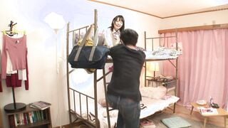 HUNTA-568 「お姉ちゃんよりもっとイカせて！」「私の方が気持ち良くなりたい！！」2段ベッドの上下で連続同時イキする女子○生姉妹！！久しぶりに用事で立ち寄った親戚の