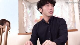 【モザイク破壊】JUQ-222 四六時中、娘婿のデカチ○ポが欲しくて堪らない義母の誘い 藤かんな