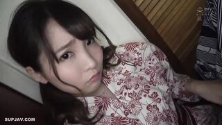 【モザイク破壊】MUKC-030 コスプレイヤーとカメコ男子のオフパコ旅行記 友達以上、恋人未満。誰にも邪魔されず1日中パコり続けた僕たちは… 枢木あおい