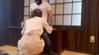 FC2-PPV-4121715 【個人撮影】妻と友人 -従い- 前編