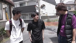 ROE-177 J'ai été traité comme un jouet à la pension de mon fils. Momoko Isshiki continue d'être violée par sa colocataire...
