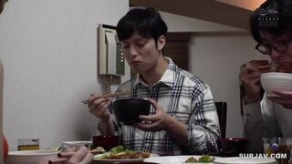 【モザイク破壊】SAME-052 欲求不満な兄貴の嫁さんにこっそり媚薬を飲ませ続けたら、愛液垂れ流しながら僕のチ○ポをおねだりしてきた。 二宮ひかり