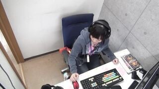 SVDVD-450 デカチ○ポやマシンバイブを突っ込まれて無理やり潮を吹かされても、泣き寝入りするしかない女AD