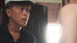 JUQ-531 汗が滴る夏の日の69～シックスナイン～情交 俯瞰映像で見る卑猥な中年交尾 椎名ゆな