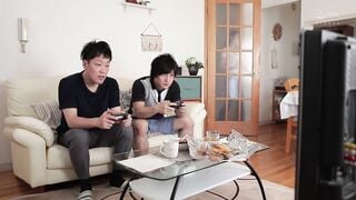 JUL-223 「おばさん、お先にお風呂、いただくわね…。」友人の母親の『ヒトコト』が心に刺さった二日間―。 米津響