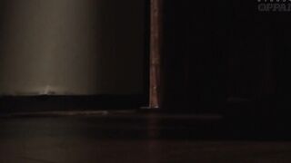 PPPD-743 話題の民泊で家主の巨乳人妻に夜這いされて3日間ずっとハメまくった僕… JULIA