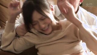 JUL-227 寝室の顔面シャワー 夫婦のベッドの上で汚れた精液に酔う美顔妻―。 希島あいり