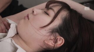 MIDV-595 大嫌いなセクハラ上司に社外の出先ばかりでチクイキさせられるノーブラ連れ回し乳首こねくりキメセク調教 水卜さくら