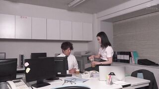 MOND-200 동경의 여자 상사와 타카미야 나나코
