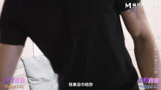 【國產精品】麻豆传媒BLX0037 闺蜜蹭饭也蹭炮 纵欲骑人月-舒可芯