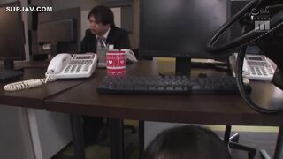 [馬賽克破壞] MIDE-545 在辦公室裡用骯髒的談話（雙耳）和大膽的內褲鏡頭偷偷乞求性愛的誘惑女老闆Tsubomi