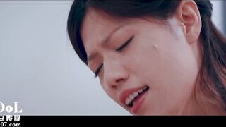 【國產精品】爱豆传媒id5207办公室偷情强上老板的小情人-夏露