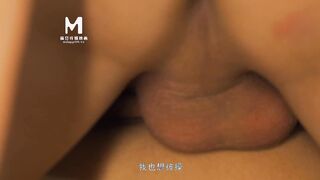 [국내 고품질 제품] Madou Media MD0170-3 창녀 베프에게 격렬하게 밀어 넣는 야생의 새로운 인간-Ling Wei Su Qingge