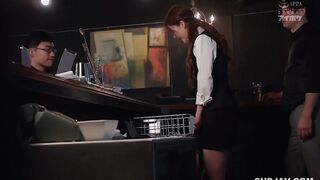 [모자이크 파괴] IPIT-045 아르바이트 앞의 섹시 미녀가 싫은 점장의 지시로 끔찍한 미니 스커를 입혀 성희롱 삽입 쾌락 타락하고 있었다. 아야노 세이라