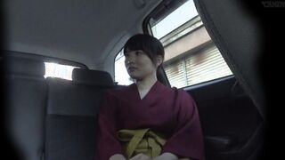 CND-196 在高級餐廳工作的京都美少女首次AV出道 木葵葵