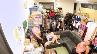 VPKTI-021 リリ 嫌な顔されながらおパンツ買い取りたい