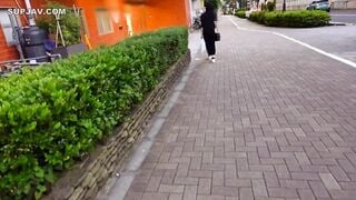 FC2-PPV-4611970 【初回数量限定50％オフ】 【本能に刺さるかわいさ！】 彼氏の生ハメを許す女はすぐにヤれる！ 清楚系カフェ店員の絶品フェラと膣を堪能！【こ