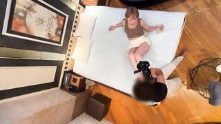 NPJS-159 「シャンパン入れてくれたらヤラせてアゲル」 キャバ嬢に貢いでお持ち帰りしたらドS絶倫の変態女で返り討ちに会った夜。。。