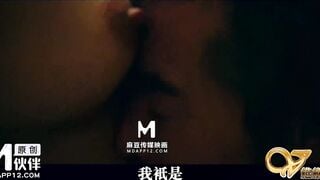 维纳斯VNS-006 空姐的婆家人
