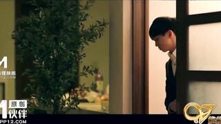 维纳斯VNS-006 空姐的婆家人