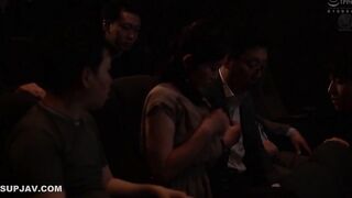 【モザイク破壊】JUR-250 背徳の寝取らせシアタールーム 低俗男たちの醜い肉棒で汚された貞淑妻ー。 沖宮那美