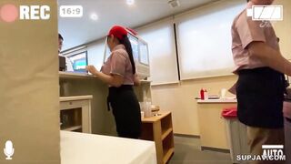 【モザイク破壊】JUFE-251 都合の良い俺専用おしゃぶりペット 爆乳の言いなり見習いファーストフード店員編 姫咲はな