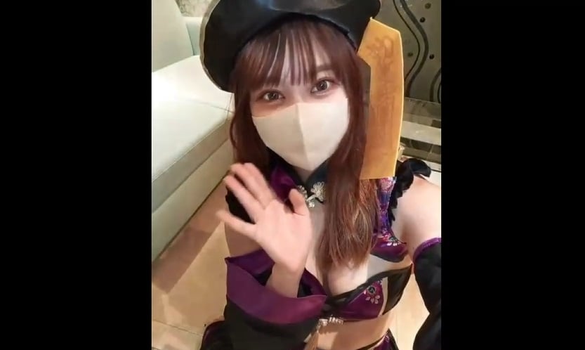 FC2-PPV-4684320（半神風格）與F-Cup USA的角色扮演Raw Sex，她的乳房和纖細的腰部有著明亮，可愛的笑容。