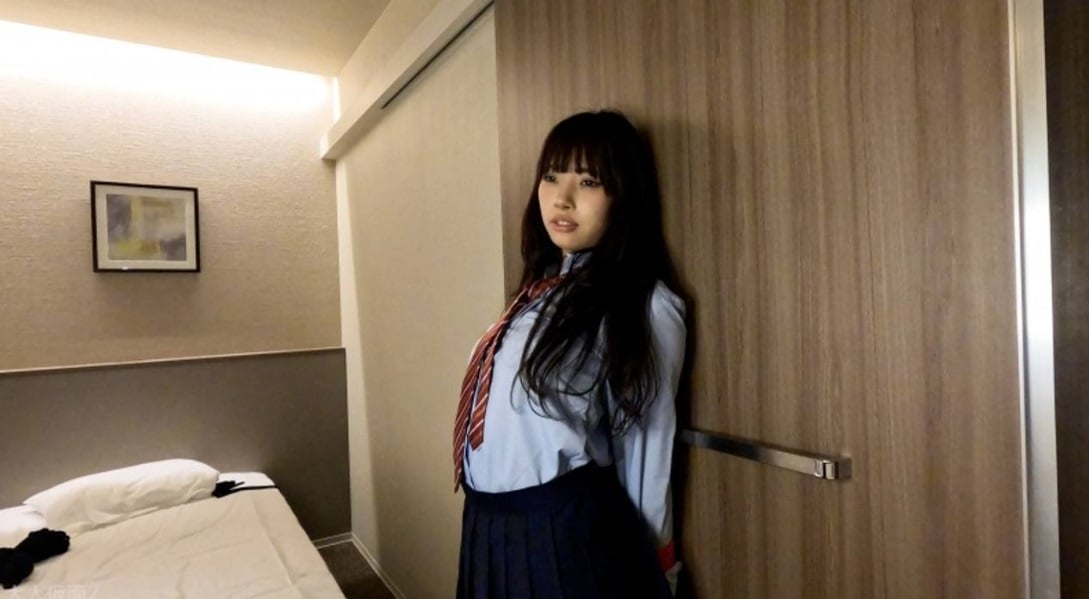 Fc2-ppv-4690304 [業餘第一拍] hina（18）這種可愛，可愛的，弱的，穿著她的衣服射精，奶油，奶油，連續的玩具，肛門穿透性atm視頻是不同的視頻視頻