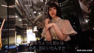 【モザイク破壊】300MIUM-1022 【朝が来るまでチ●ポに溺れる。】貢がれたシャネルを全身に装備したA学生、男ウケするゆるふわオーラがドロドロに溶けるまで！おじチ●