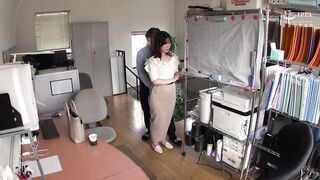 C-2909 人妻お悩み相談［〇〇七］