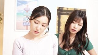 HUNTC-324 『AV初めて見たけど…こんなに興奮するんだ…』巨乳若妻たちが初めてAV鑑賞したらまさかの発情でレズ大乱交！ 旦那と1年以上ご無沙汰で…