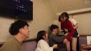 HUNTC-378 だれとでも定額挿れ放題！カラオケ編 歌い放題！挿れ放題！ルーム料金とは別に月額料金を支払うと、店内の女性ならお客さんだろうが…
