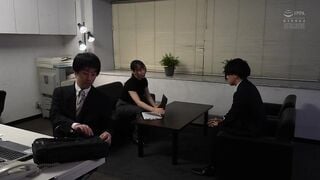 ADN-714 「不倫なんて絶対許せない」と言っていた不倫調査員の人妻が寝取られてしまうまで。 海老咲あお
