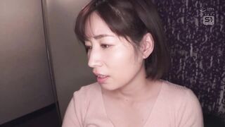 SONE-728C-U シンママは子供が寝た後のパパ活で媚薬使って現実逃避エクスタシー 奥田咲