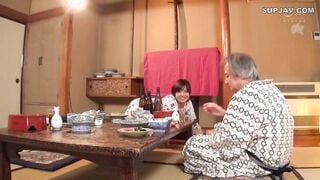 【モザイク破壊】DASD-582 唾液を絡ませ自ら腰を振る。素顔丸出し一泊旅行。「股間の疼きがとまらない、最高潮に達した性欲」 赤瀬尚子