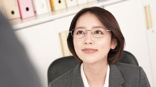 MOND-296 ผู้บังคับบัญชาหญิงในฝันและมิซากิ คันนะ