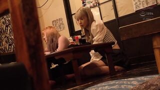 NHDTC-077 営業中の居酒屋でレズ店員にベロベロにさせられてこっそり手マンでお漏らしイキしまくる敏感女2