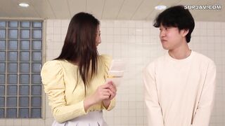 【モザイク破壊】DVMM-242 一般男女モニタリングAV 義理の姉弟がお風呂で過激ミッションに挑戦！心優しい巨乳の義姉さん！童貞の弟くんの包茎ち○ぽの皮を剥いて洗っても