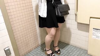 FC2-PPV-4722545 【金欠爆乳ミケポ人妻】デブ専ぽっちゃりギャル系若妻が生◯費と養◯費の為にマッチングアプリで出会って即金多目的トイレでフェラチオと野外露出に