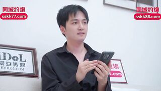 爱豆传媒IDG5420 家中约炮的人妻和她无能的丈夫 松子