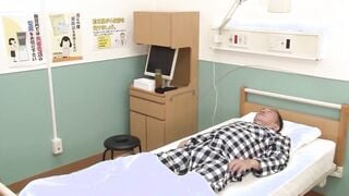 PARATHD-4243 尿もれ改善トレーニング中に美人理学療法士がおっぱいを押しつけてくるので勃起が止まらない豪華版（3）