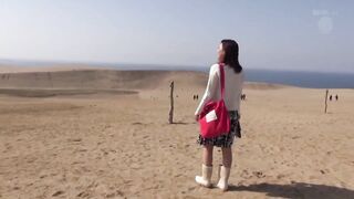 JUX-641 地方在住人妻地元初撮りドキュメント 鳥取編 岩坪珠美